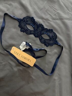 Lise Charmel Navy Embroidered lace Eye Mask